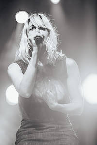 2014-06-27 - Veronica Maggio från Bråvalla, Norrköping