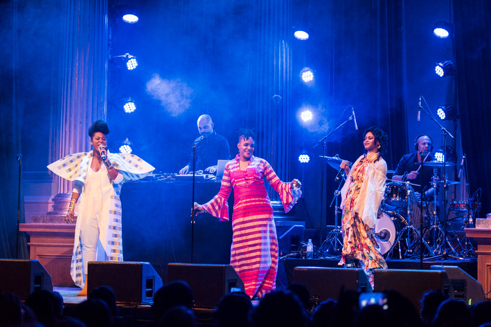 2020-03-03 - Les Amazones d'Afrique från Nalen, Stockholm