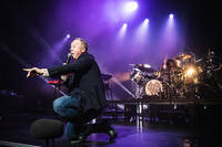 2020-03-04 - Simple Minds från Partille Arena, Partille
