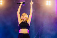 2015-08-15 - Ellie Goulding från Way Out West, Göteborg