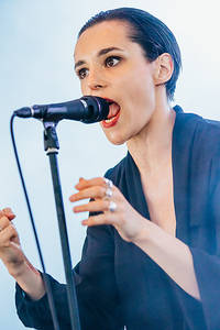 2015-08-13 - Savages från Way Out West, Göteborg