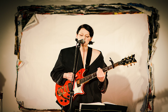 2020-05-26 - El Perro Del Mar från Moderna Museet, Stockholm