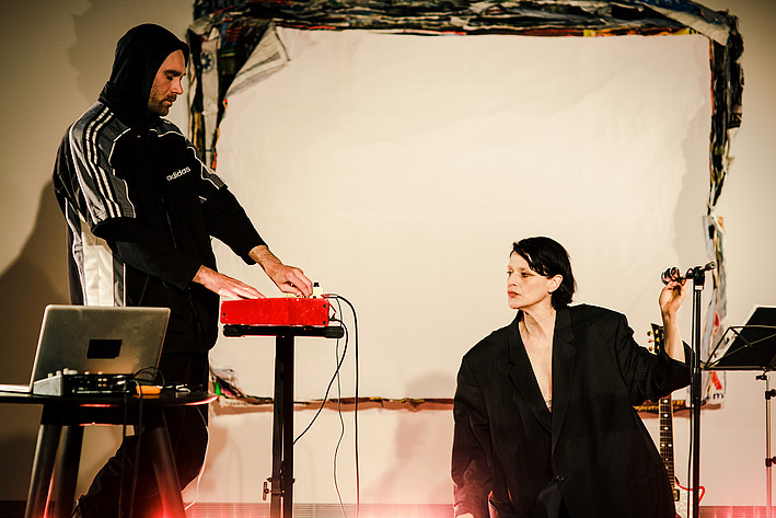 2020-05-26 - El Perro Del Mar från Moderna Museet, Stockholm