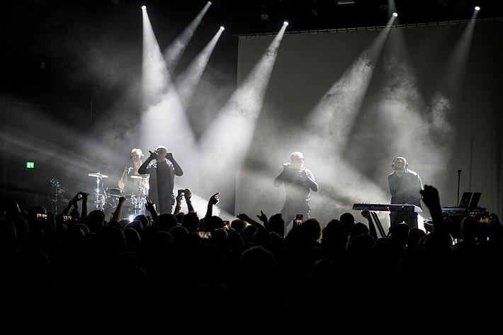 2021-10-24 - Front 242 från Pustervik, Göteborg