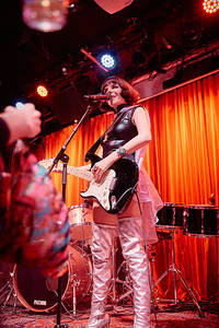 2021-11-15 - Gaye Su Akyol från Fasching, Stockholm