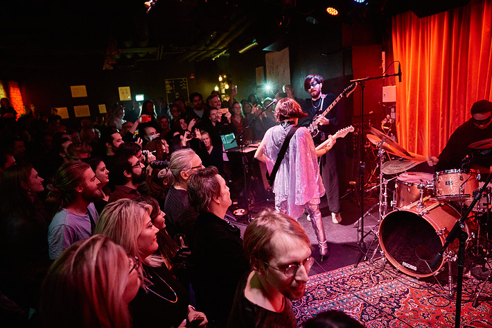 2021-11-15 - Gaye Su Akyol från Fasching, Stockholm