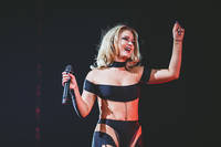 2021-11-19 - Zara Larsson från Scandinavium, Göteborg