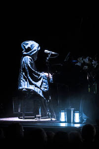 2021-12-05 - Iiris Viljanen från Södra Teatern, Stockholm