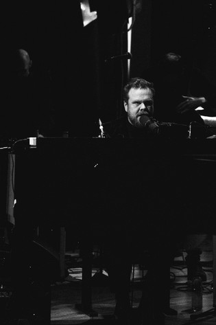 2022-03-18 - Loney, Dear från Palladium, Malmö