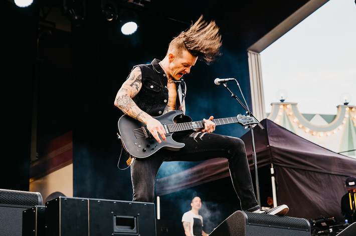 2022-05-12 - Raised Fist från Gröna Lund, Stockholm