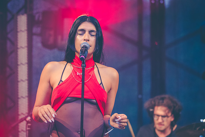 2016-08-12 - Sevdaliza från Way Out West, Göteborg