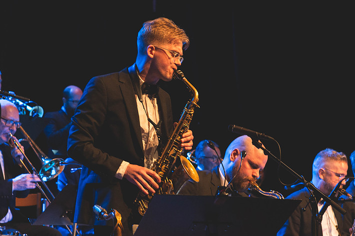 2022-05-14 - Mölnlycke Storband och Magnus Lindgren från Mölnlycke Kulturhus, Göteborg