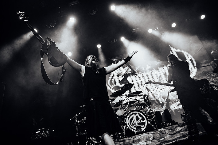 2022-05-26 - Ensiferum från Pustervik, Göteborg