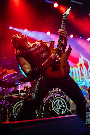 2022-05-26 - Ensiferum från Pustervik, Göteborg
