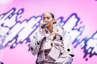 2022-06-09 - Snoh Aalegra från Rosendal Garden Party, Stockholm
