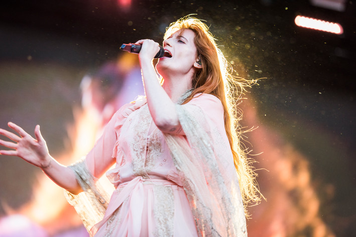2022-06-09 - Florence + The Machine från Rosendal Garden Party, Stockholm