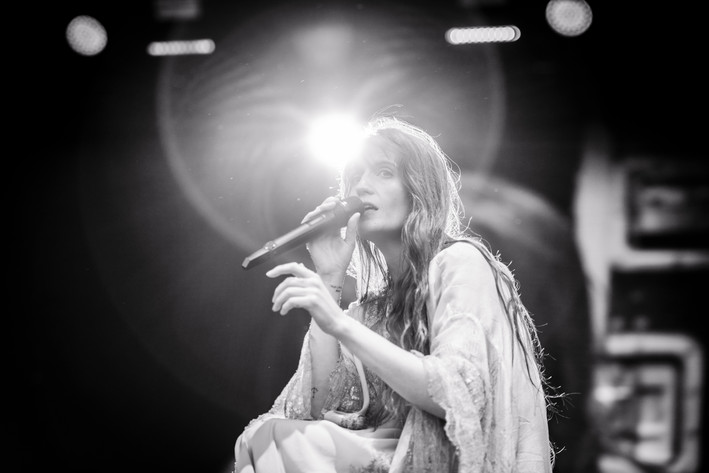 2022-06-09 - Florence + The Machine från Rosendal Garden Party, Stockholm