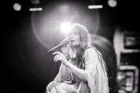 2022-06-09 - Florence + The Machine från Rosendal Garden Party, Stockholm
