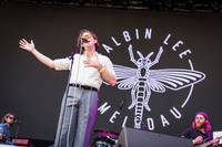2022-06-10 - Albin Lee Meldau från Rosendal Garden Party, Stockholm