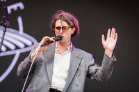2022-06-10 - Albin Lee Meldau från Rosendal Garden Party, Stockholm
