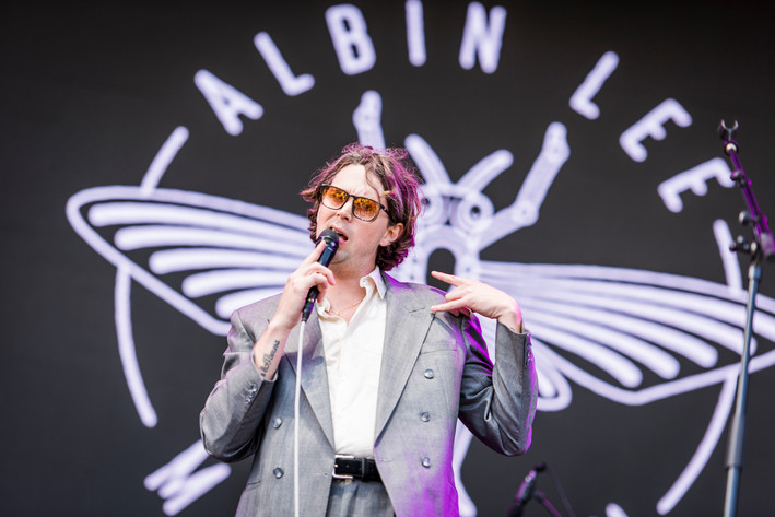 2022-06-10 - Albin Lee Meldau från Rosendal Garden Party, Stockholm