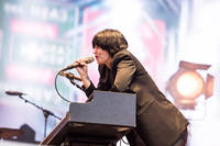 2022-06-10 - Sharon Van Etten från Rosendal Garden Party, Stockholm