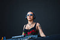 2022-06-11 - Daniela Rathana från Rosendal Garden Party, Stockholm