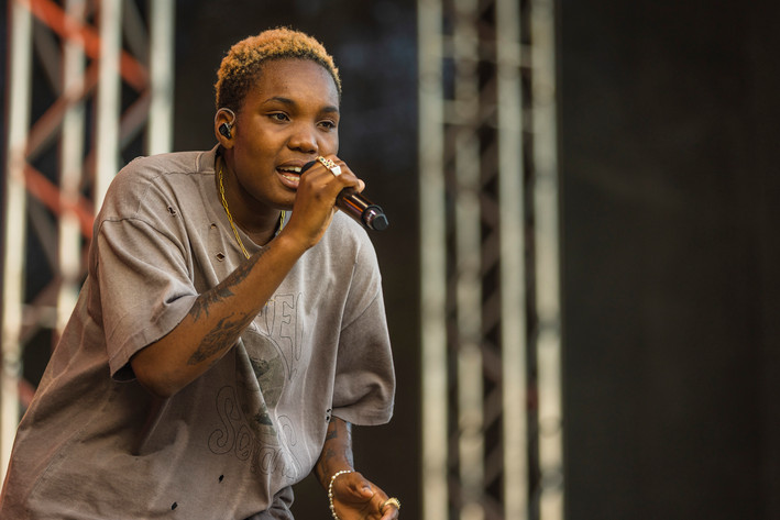 2022-06-11 - Arlo Parks från Rosendal Garden Party, Stockholm