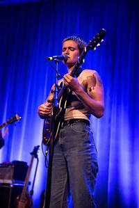 2022-06-14 - Big Thief från Filadelfia, Stockholm