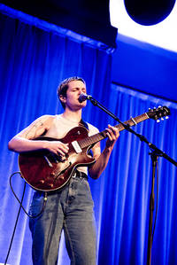 2022-06-14 - Big Thief från Filadelfia, Stockholm