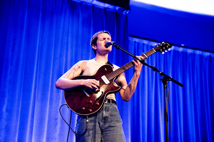 2022-06-14 - Big Thief från Filadelfia, Stockholm
