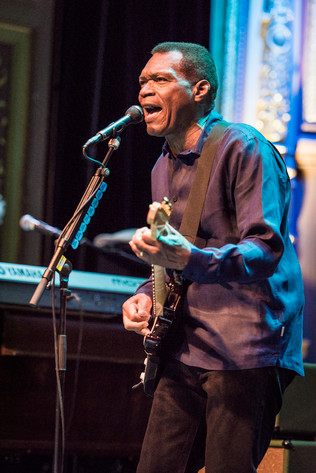 2022-06-28 - The Robert Cray Band från Berns, Stockholm