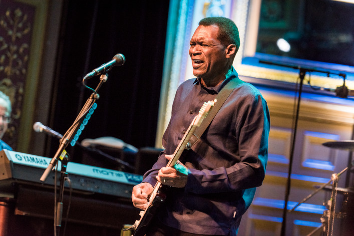 2022-06-28 - The Robert Cray Band från Berns, Stockholm