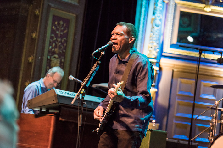 2022-06-28 - The Robert Cray Band från Berns, Stockholm