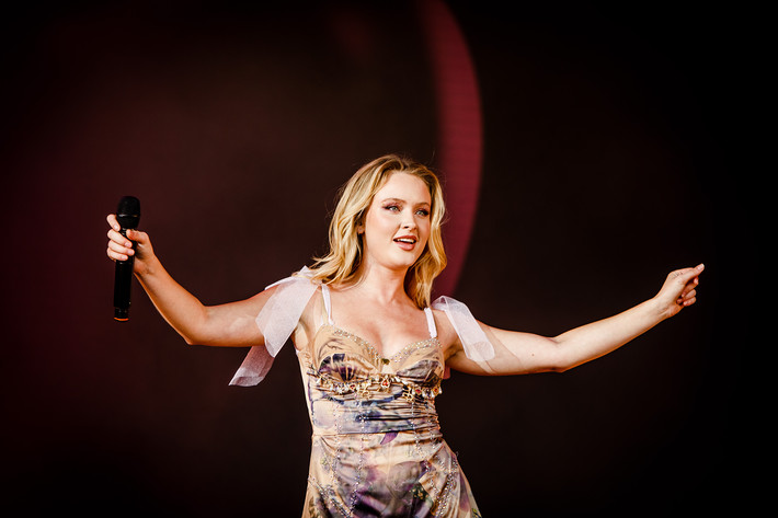 2022-06-29 - Zara Larsson från Liseberg, Göteborg