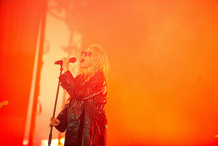 2022-06-30 - Sky Ferreira från Roskildefestivalen, Roskilde