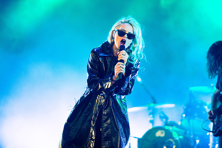 2022-06-30 - Sky Ferreira från Roskildefestivalen, Roskilde