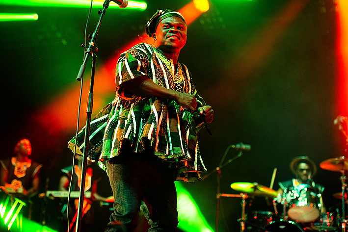 2022-06-30 - Alogte Oho & His Sounds Of Joy från Roskildefestivalen, Roskilde