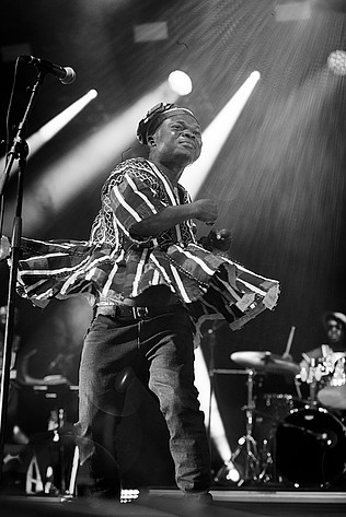 2022-06-30 - Alogte Oho & His Sounds Of Joy från Roskildefestivalen, Roskilde