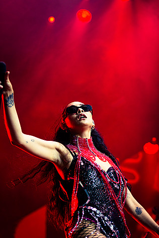 2022-06-30 - Rina Sawayama från Roskildefestivalen, Roskilde