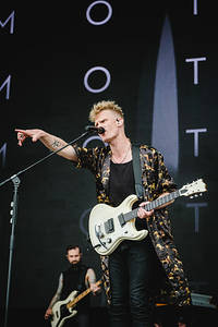 2022-07-01 - Mother Mother från Lollapalooza, Stockholm
