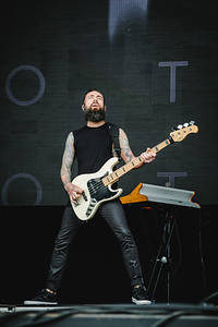 2022-07-01 - Mother Mother från Lollapalooza, Stockholm