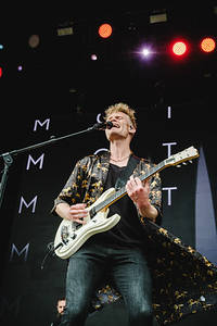 2022-07-01 - Mother Mother från Lollapalooza, Stockholm