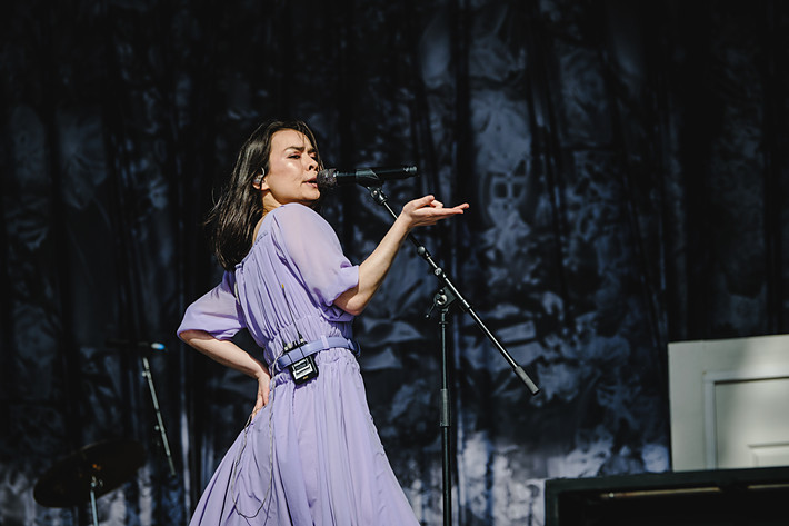 2022-07-02 - Mitski från Lollapalooza, Stockholm