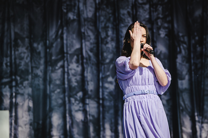 2022-07-02 - Mitski från Lollapalooza, Stockholm