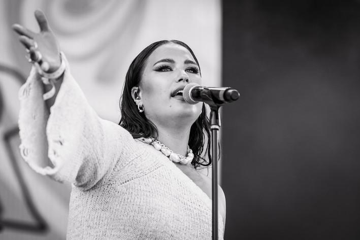 2022-07-02 - Molly Hammar från Lollapalooza, Stockholm