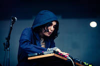2022-07-02 - Kelly Lee Owens från Roskildefestivalen, Roskilde