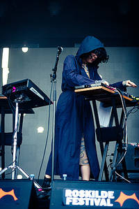 2022-07-02 - Kelly Lee Owens från Roskildefestivalen, Roskilde