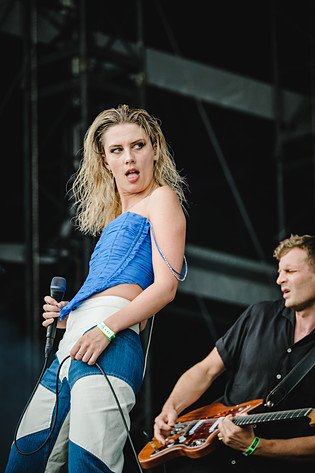 2022-07-03 - Wolf Alice från Lollapalooza, Stockholm