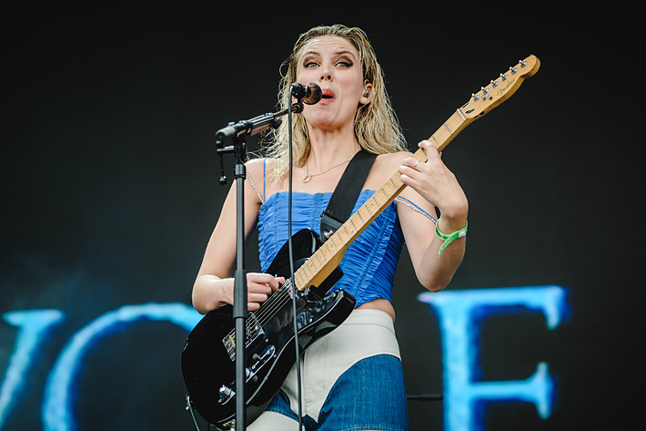 2022-07-03 - Wolf Alice från Lollapalooza, Stockholm